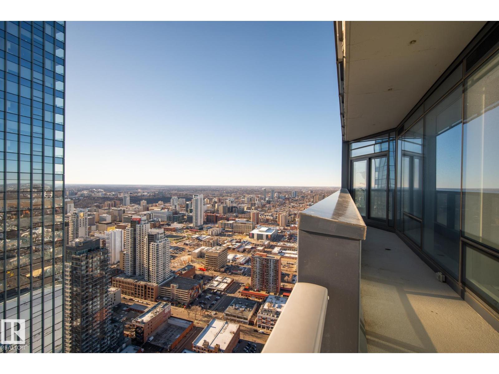 #4704 10360 102 ST NW, Edmonton