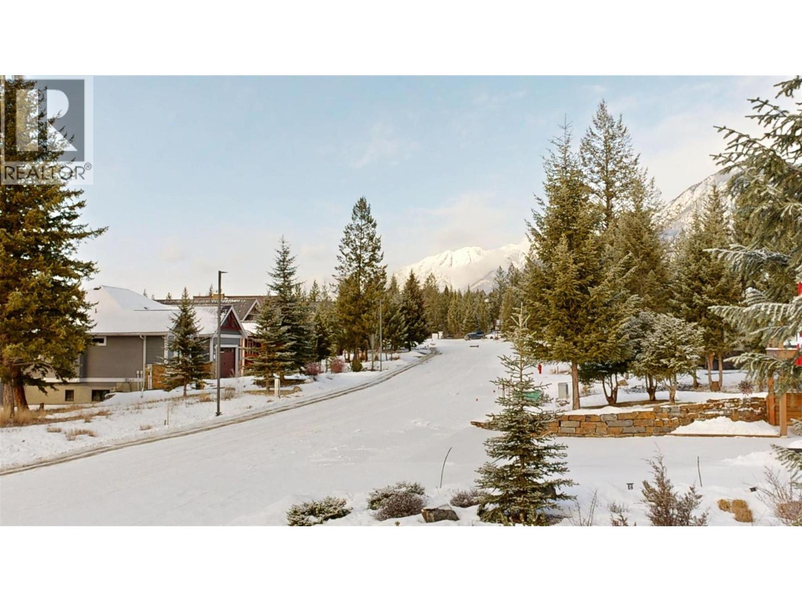 7114 MORGAN LANE - 10