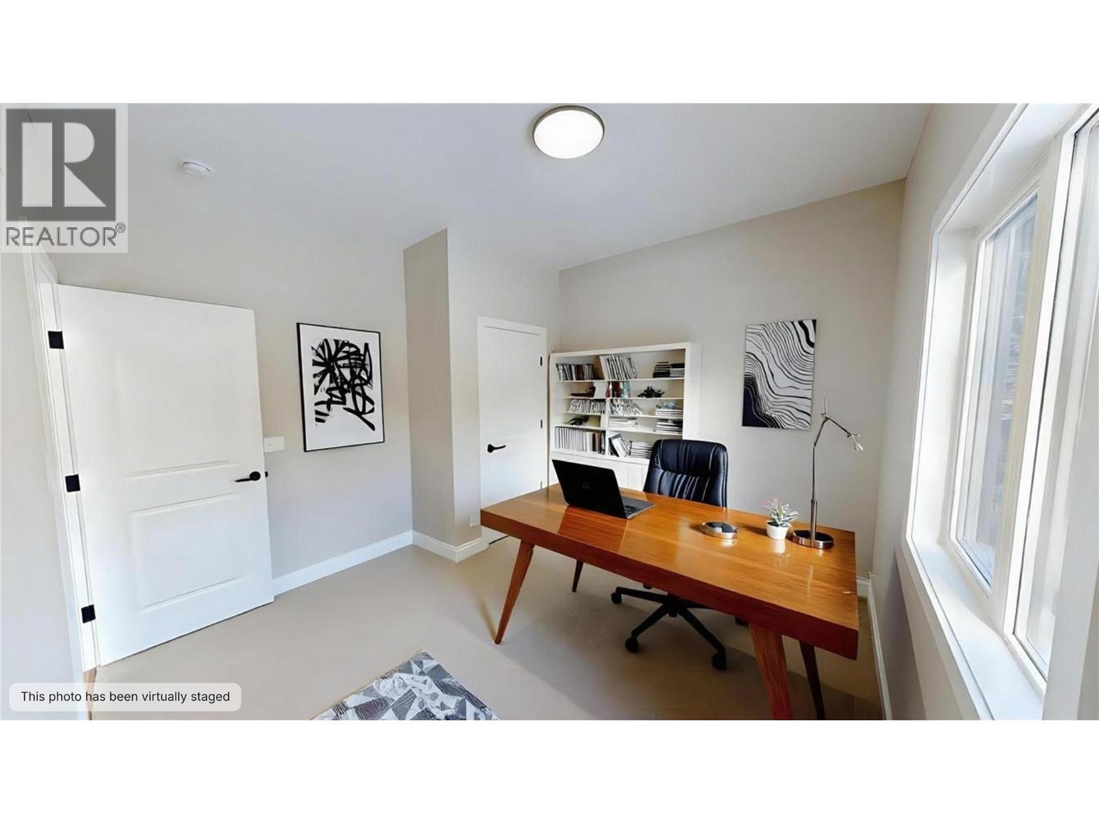 7114 MORGAN LANE - 22