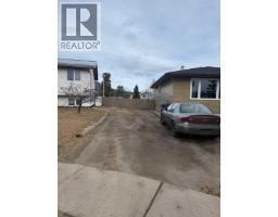 11510 Manning, Grande Cache, AB T0E0Y0 Photo 24