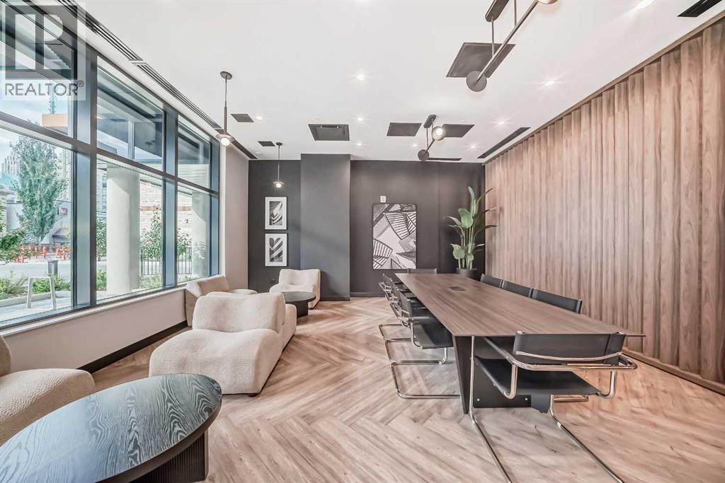 Single Family House for Sale in    Avenue Eau Claire Calgary 