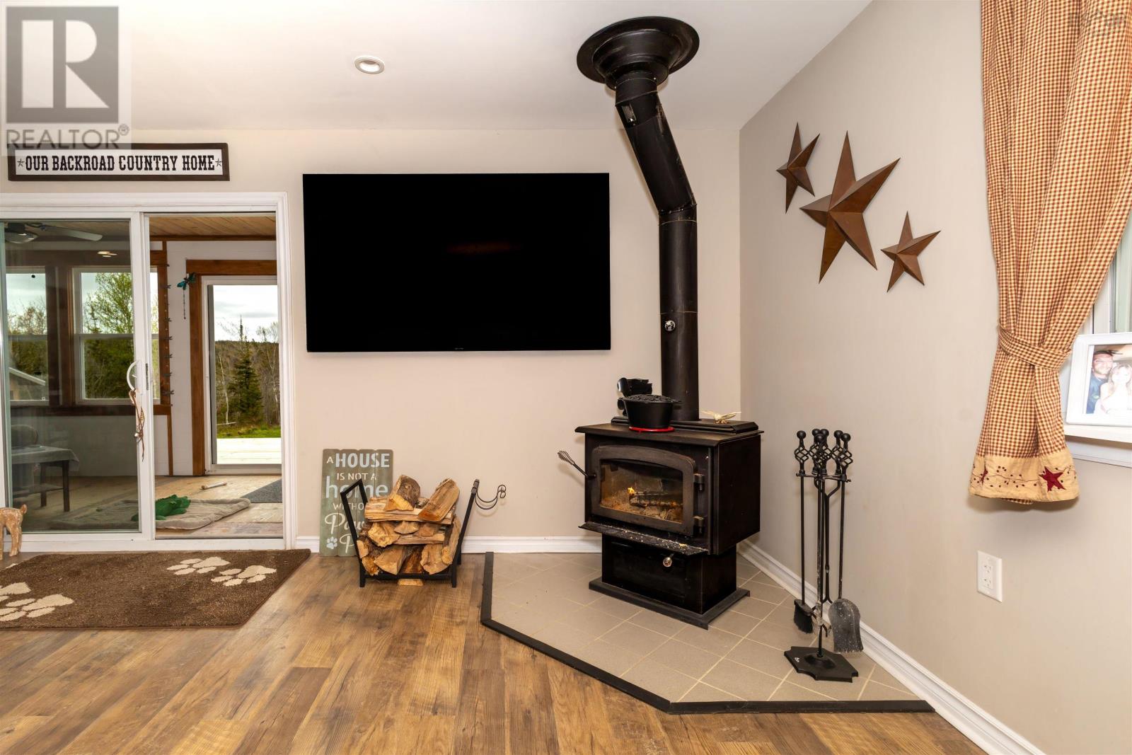 Property 16 of 43 of 99 Blaze Road