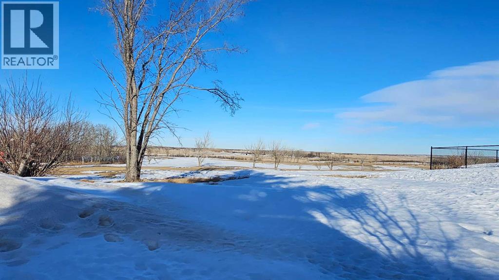 5326 IMPERIAL Lane - Photo 3 of 5, Coronation, Alberta