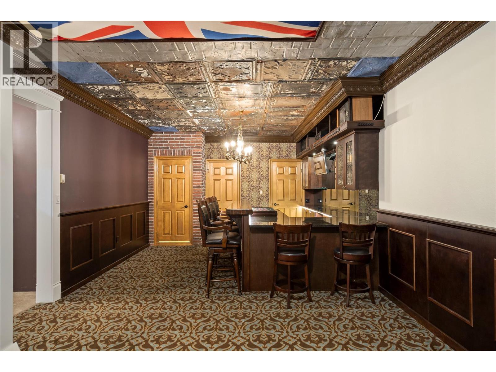 5318 Fulton Place, Peachland