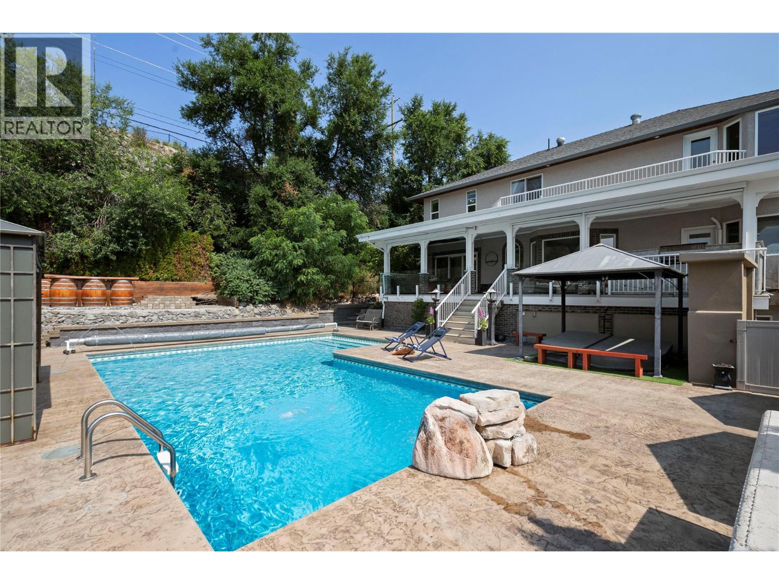 5318 Fulton Place, Peachland