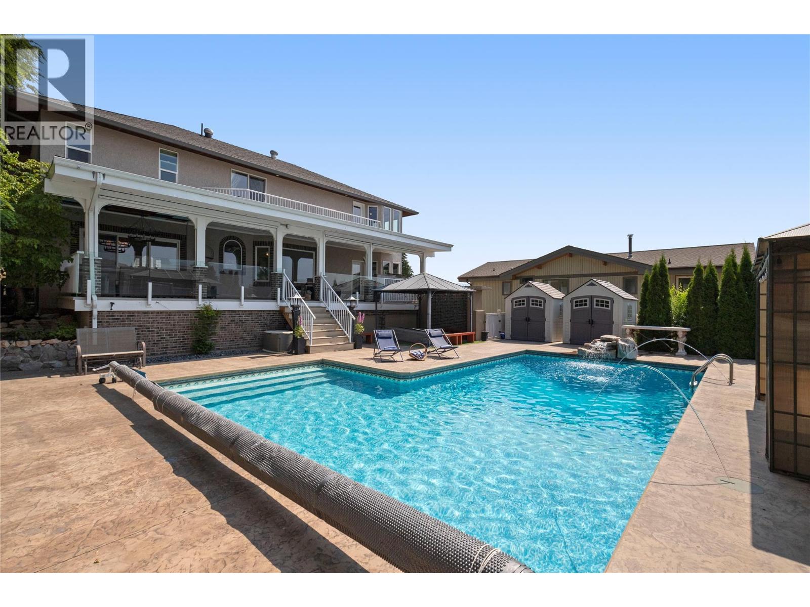 5318 Fulton Place, Peachland