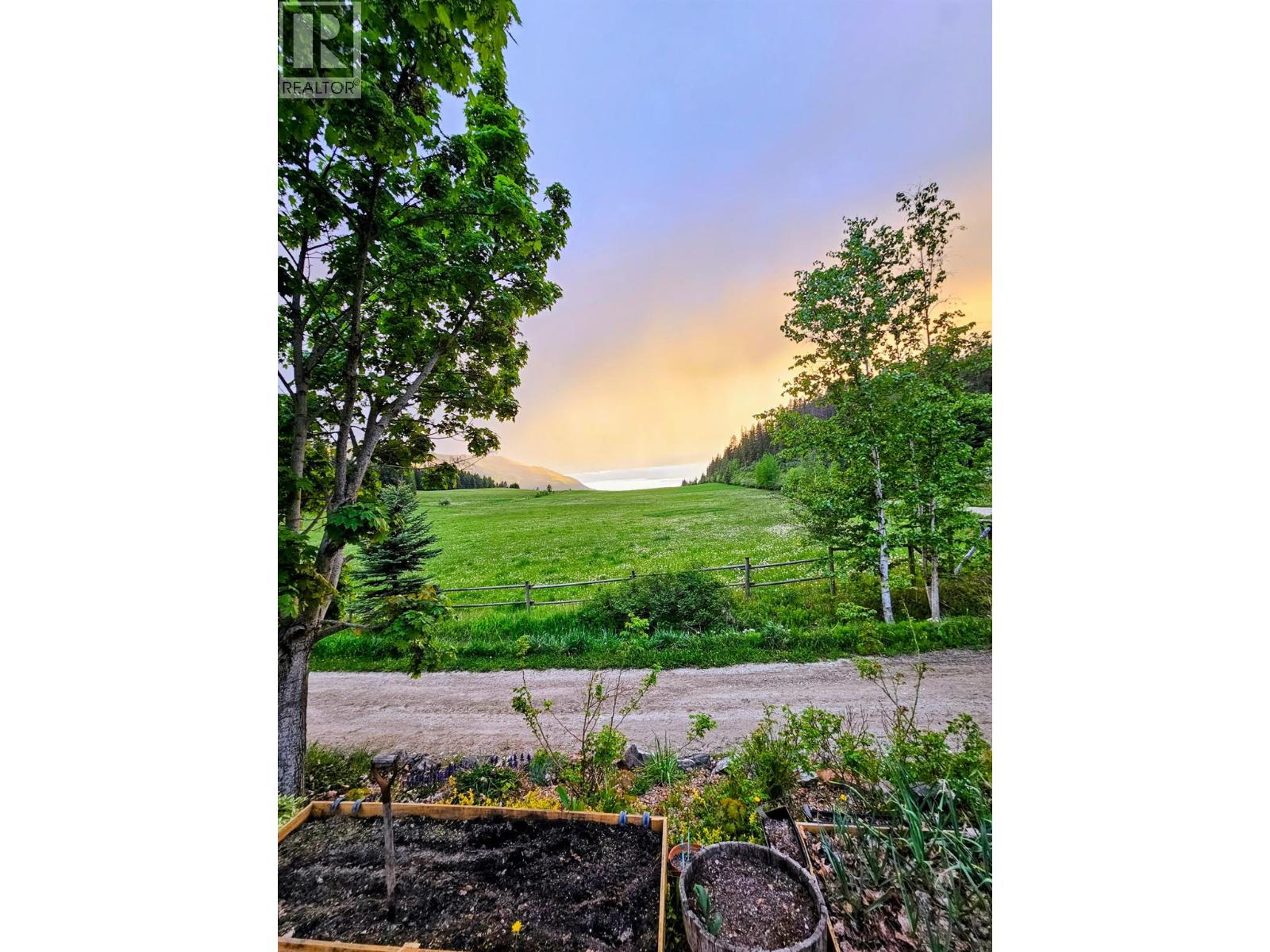 12 6696 Sunnybrae Canoe Point Road, Tappen