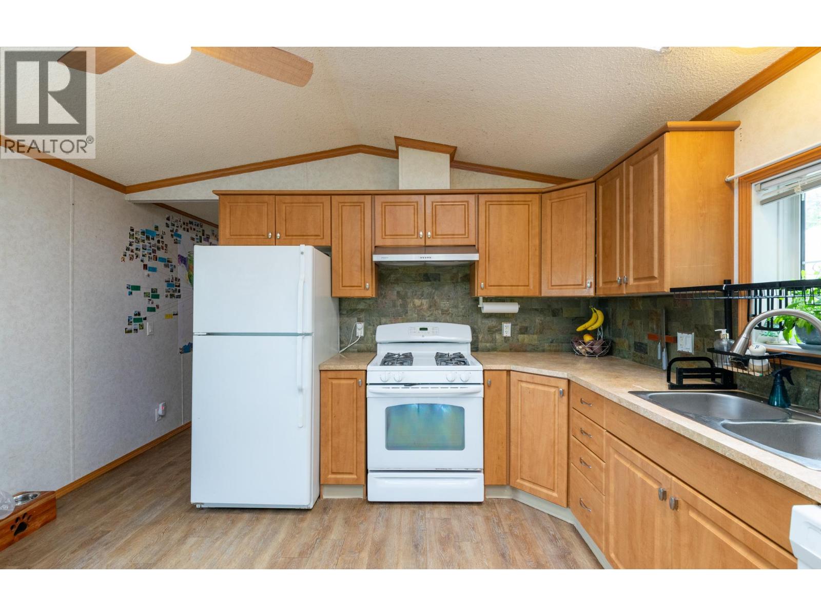 12 6696 Sunnybrae Canoe Point Road, Tappen