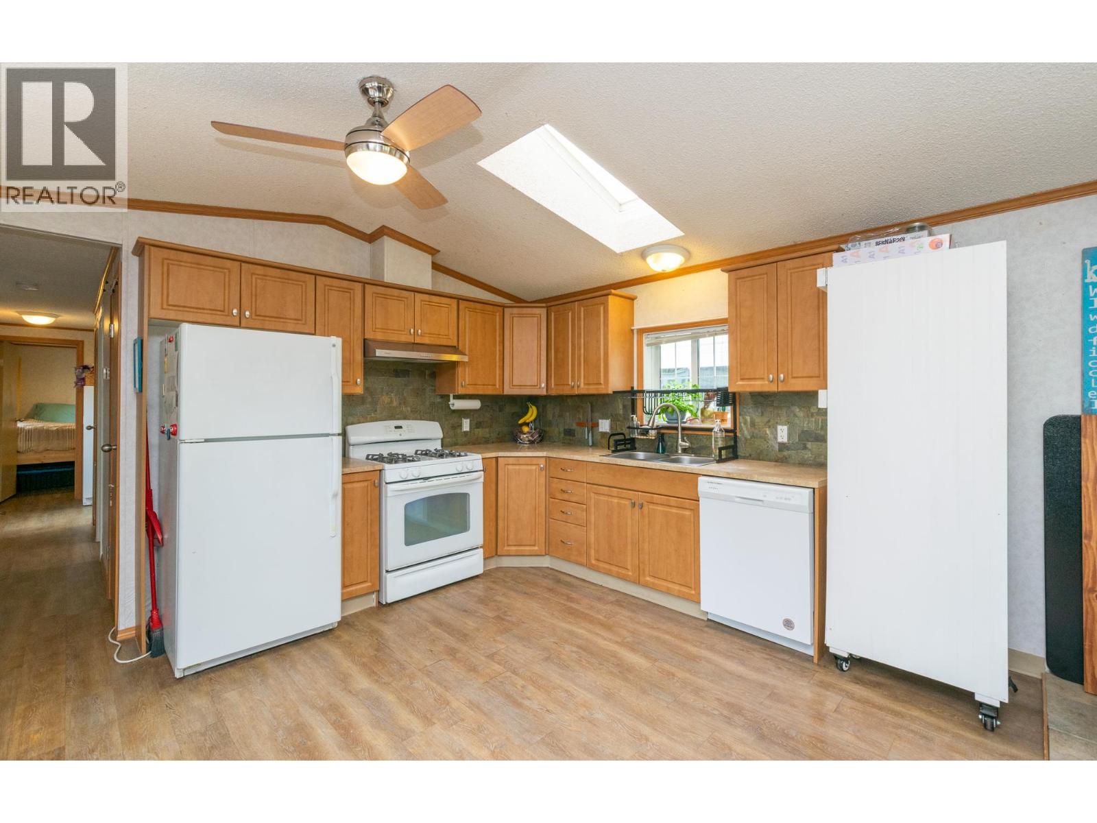 12 6696 Sunnybrae Canoe Point Road, Tappen