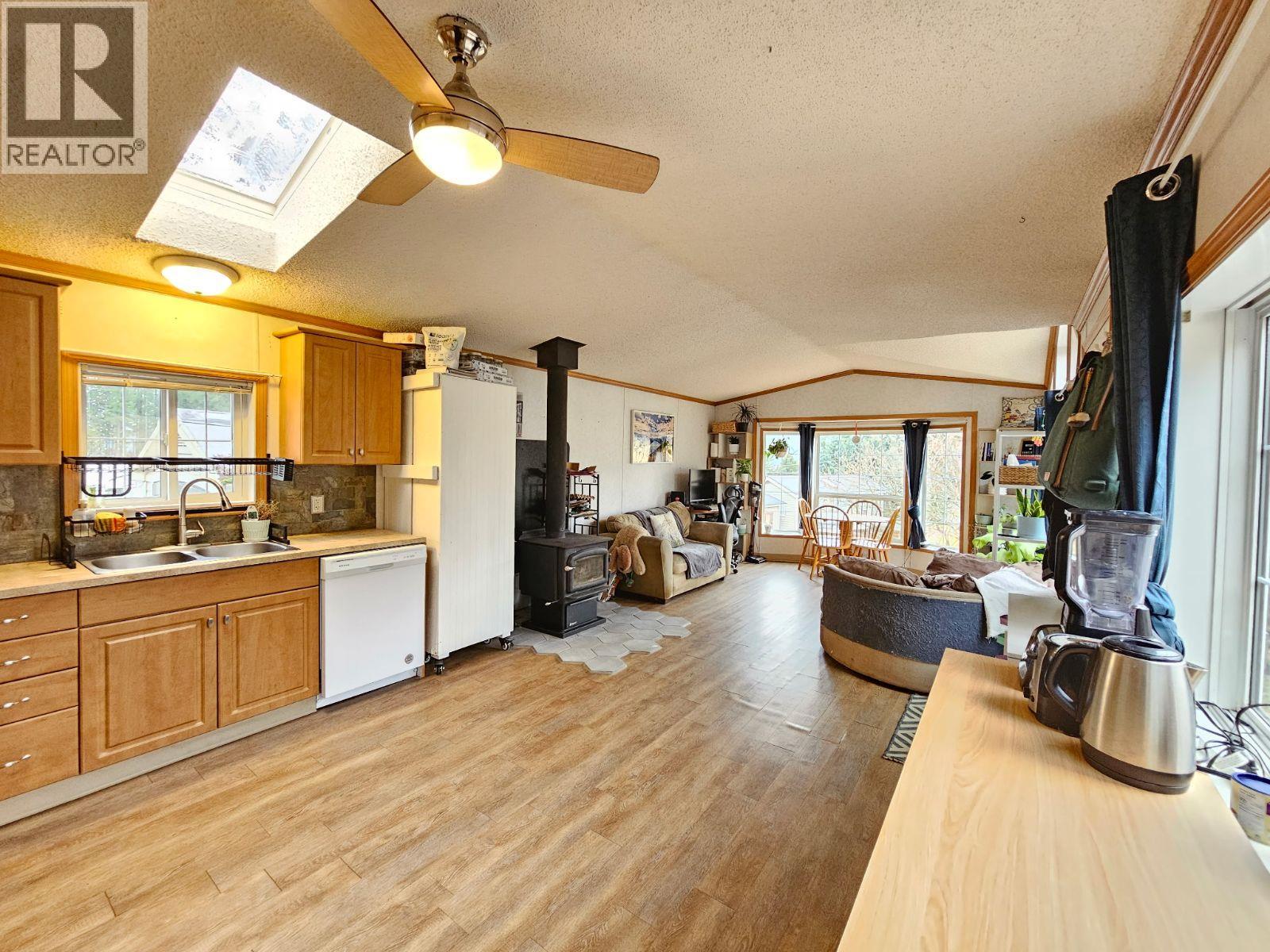 12 6696 Sunnybrae Canoe Point Road, Tappen