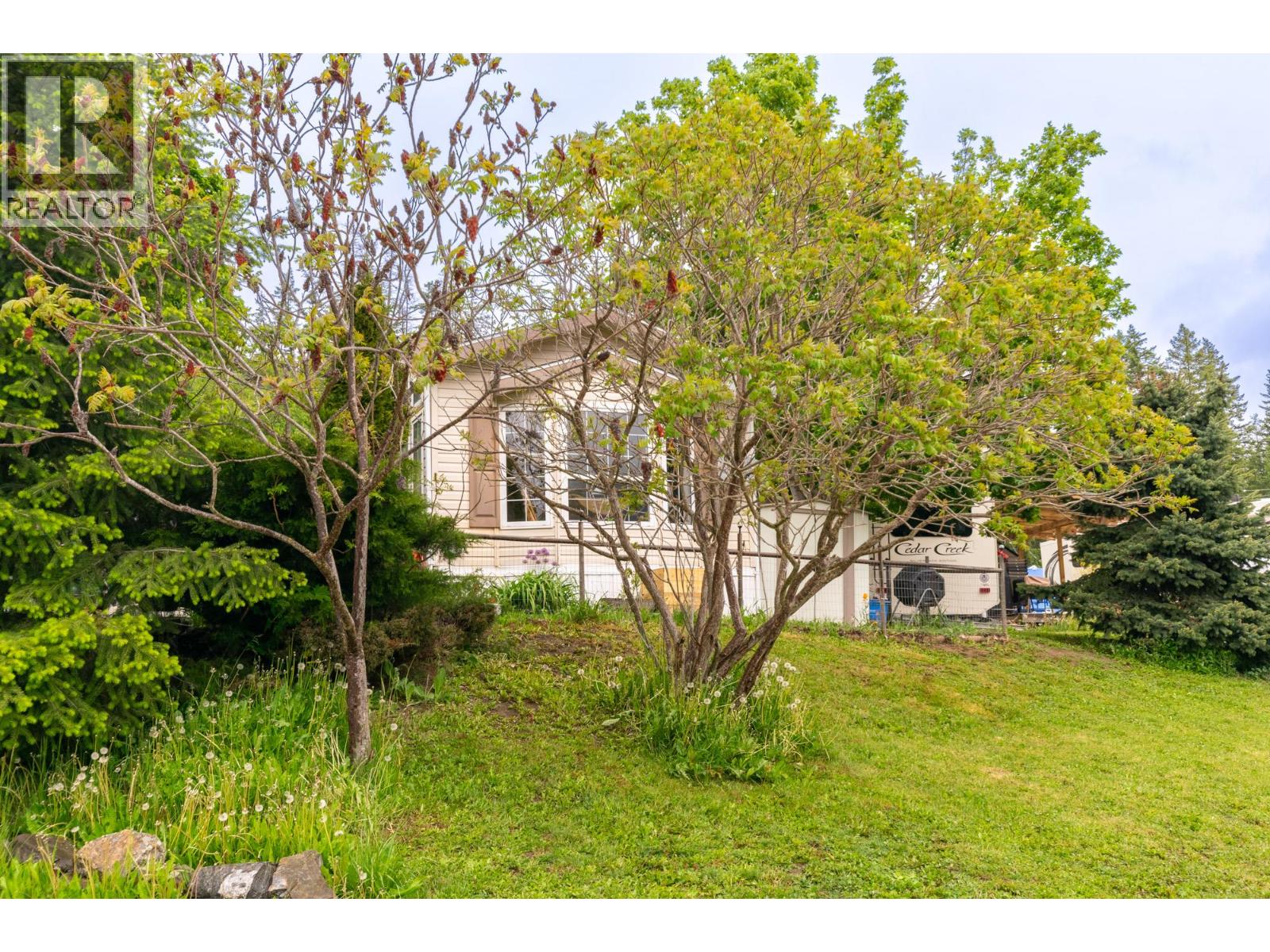 12 6696 Sunnybrae Canoe Point Road, Tappen