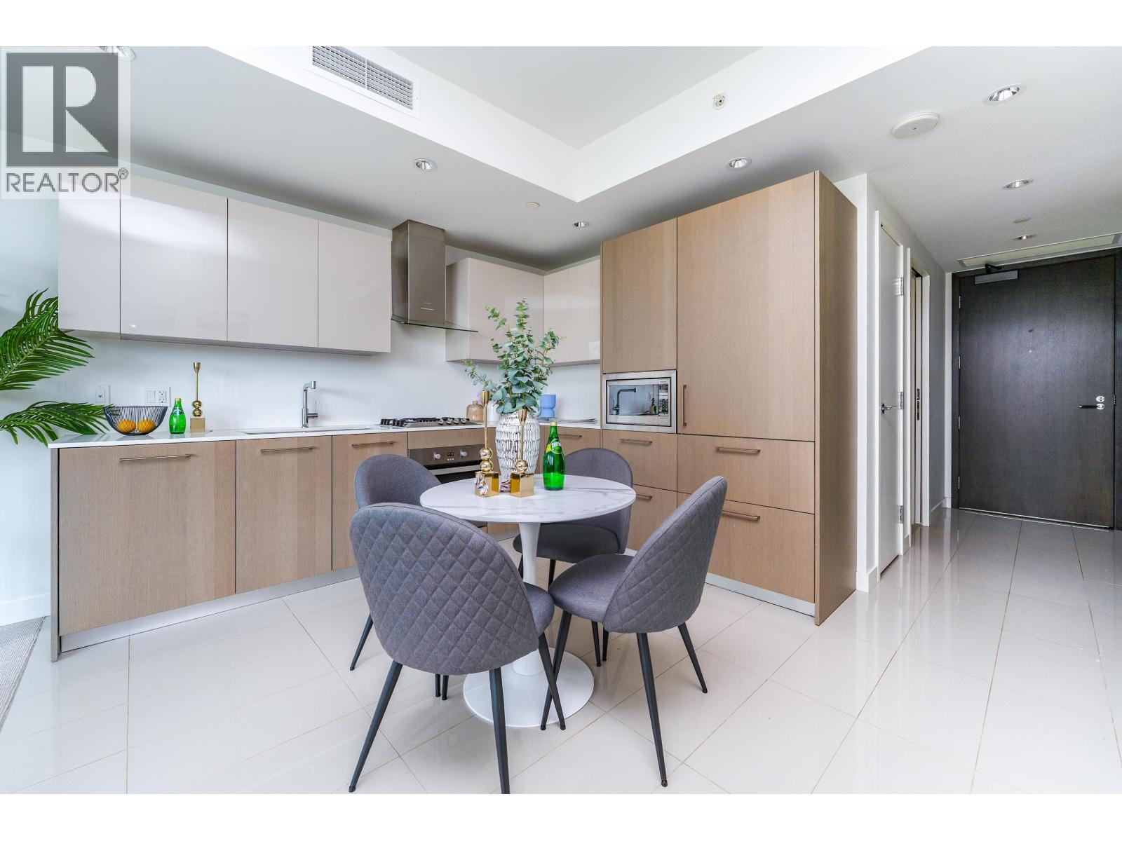 #204-6633 PEARSON Way, Richmond