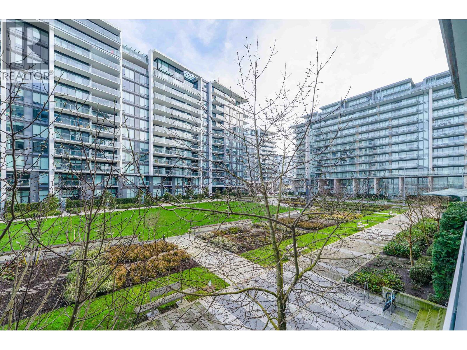 #204-6633 PEARSON Way, Richmond