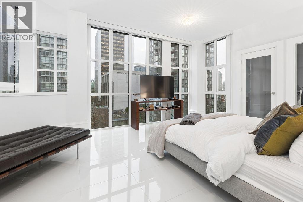 PH2 1102 HORNBY STREET, Vancouver