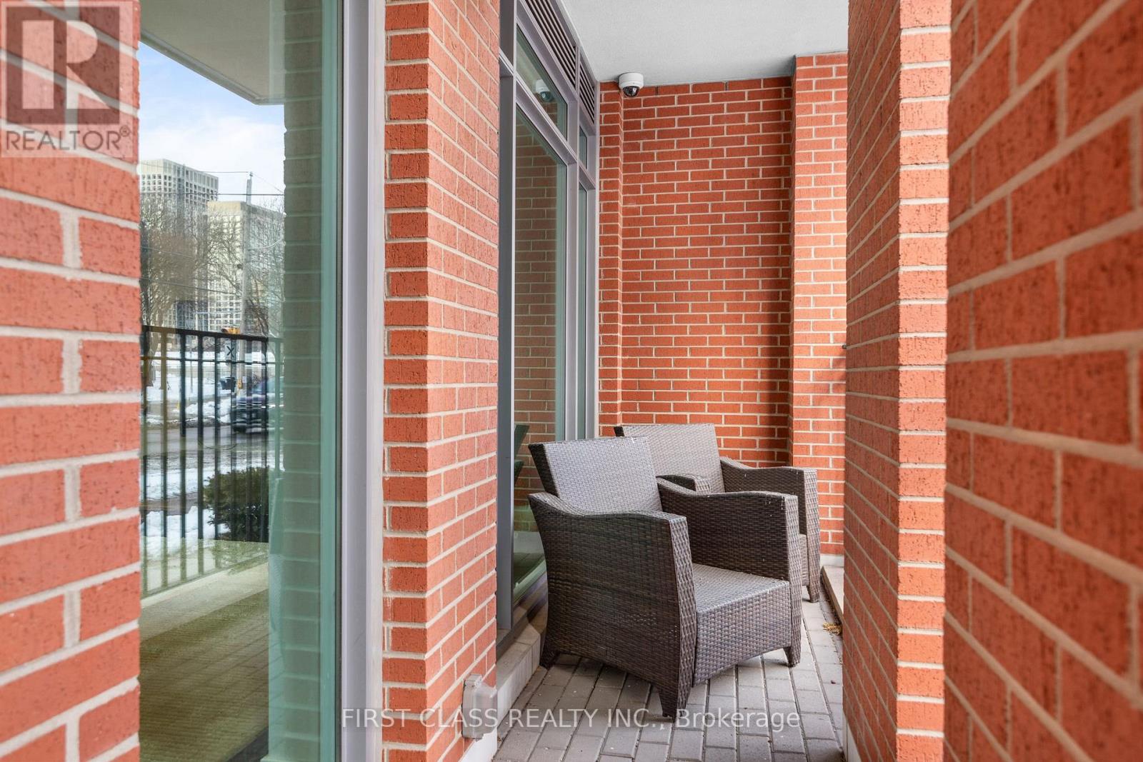 #TH1 220 GEORGE STREET - 22