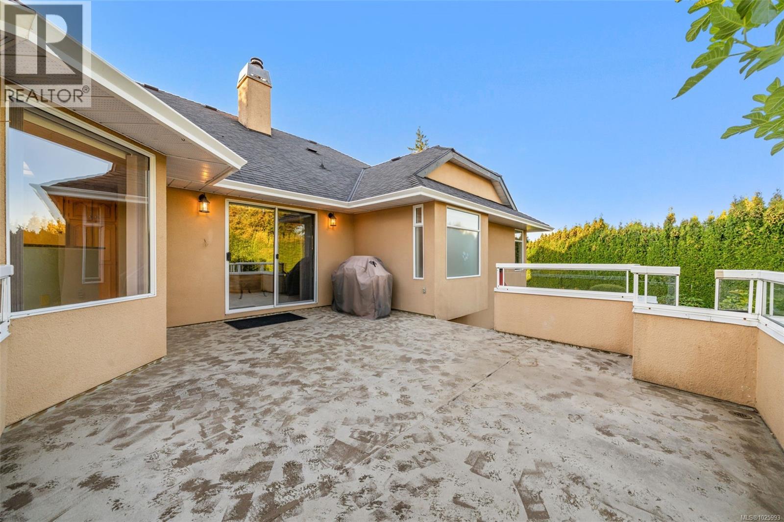 2391 Alta Vista Pl, Central Saanich