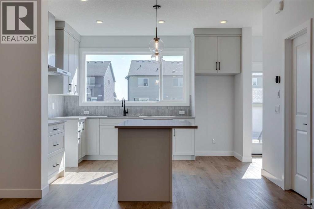 Single Family House for Sale in  Savanna Place NE Saddle Ridge Calgary 