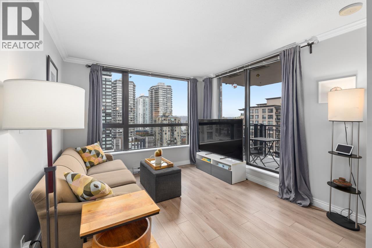 604 814 ROYAL AVENUE