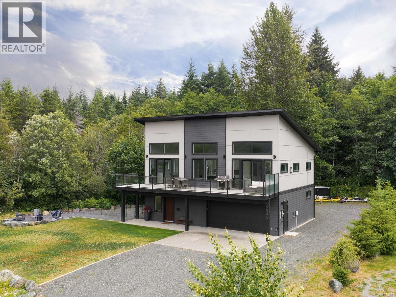 9846 Stin-Qua Rd, Honeymoon Bay