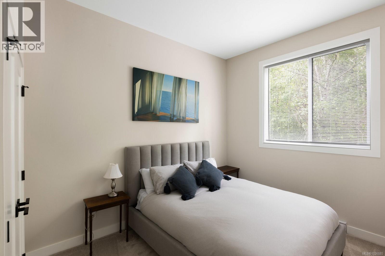 9846 Stin-Qua Rd, Honeymoon Bay