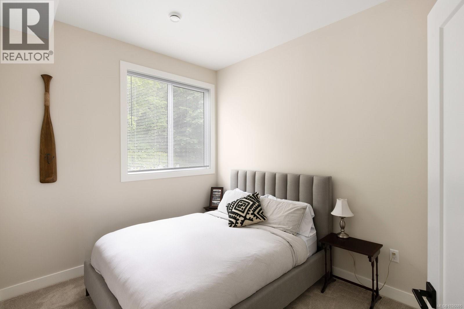 9846 Stin-Qua Rd, Honeymoon Bay