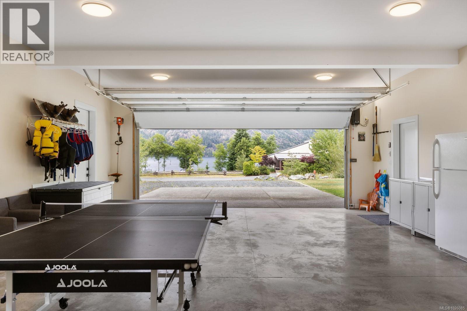 9846 Stin-Qua Rd, Honeymoon Bay