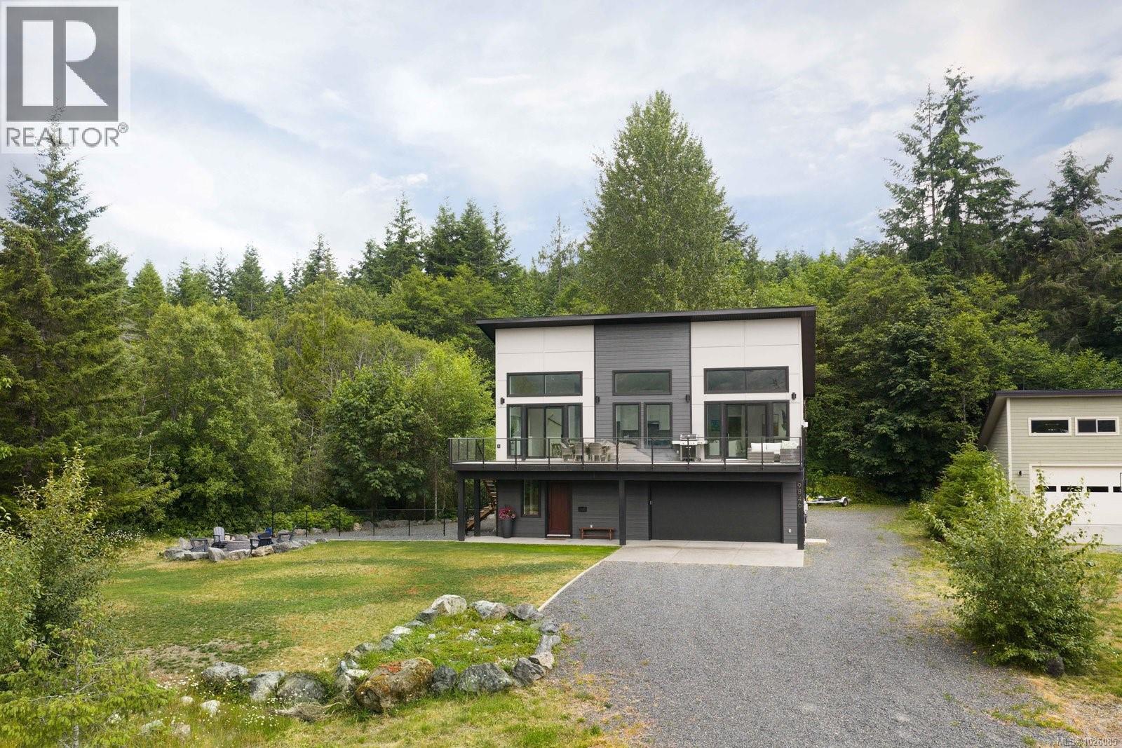 9846 Stin-Qua Rd, Honeymoon Bay