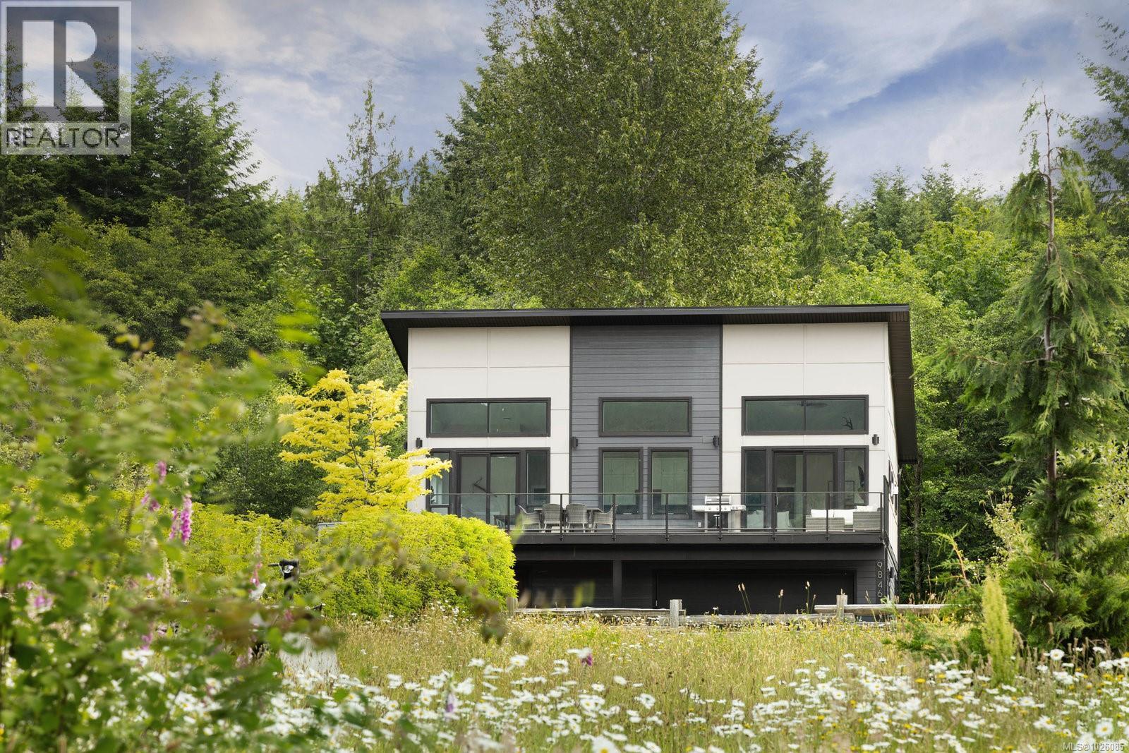 9846 Stin-Qua Rd, Honeymoon Bay