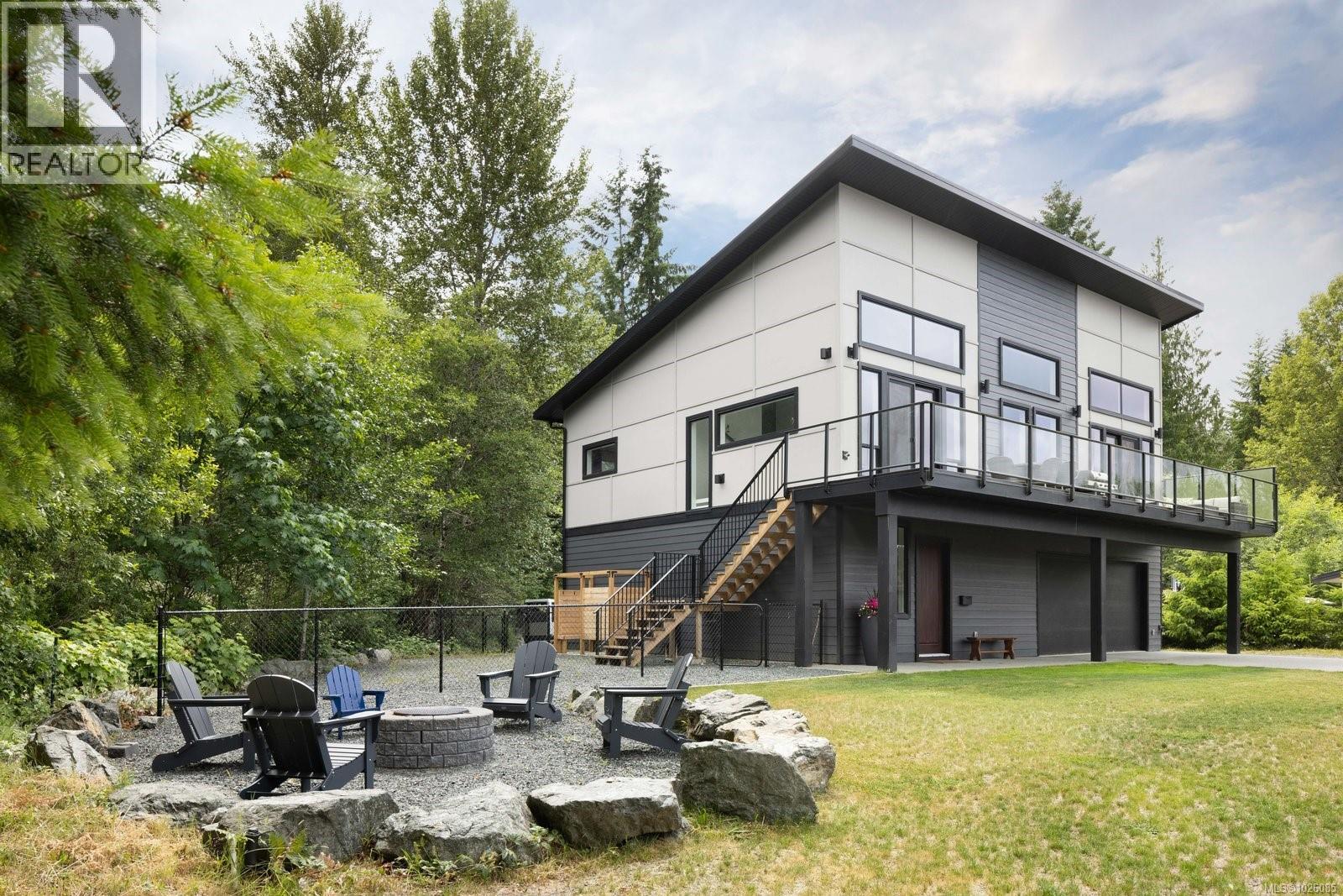 9846 Stin-Qua Rd, Honeymoon Bay