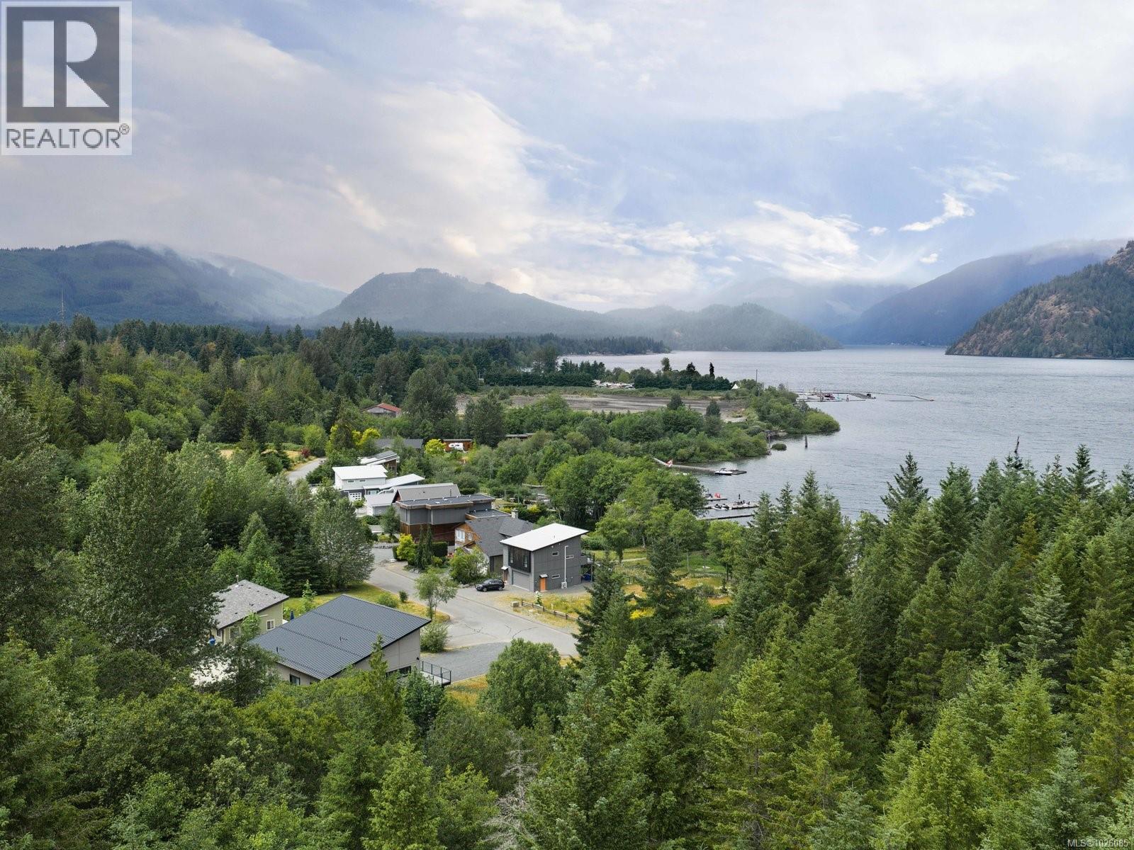 9846 Stin-Qua Rd, Honeymoon Bay