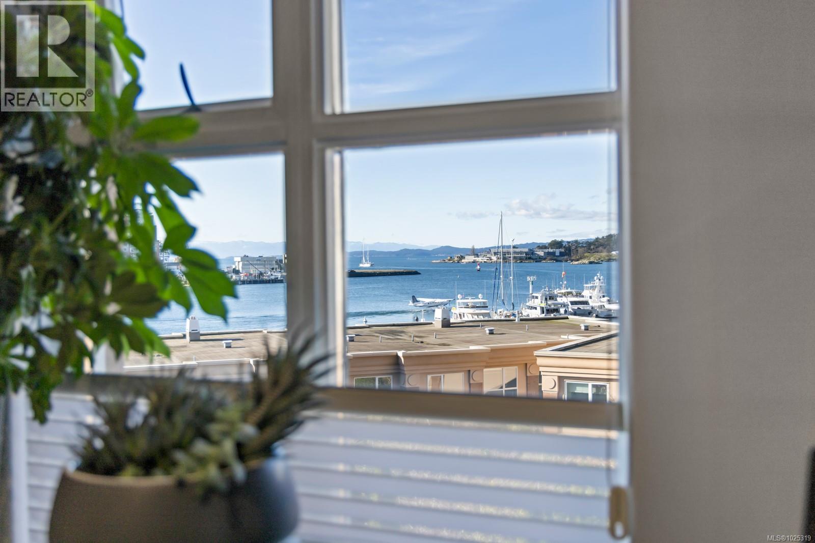 306 75 Songhees Road, Victoria