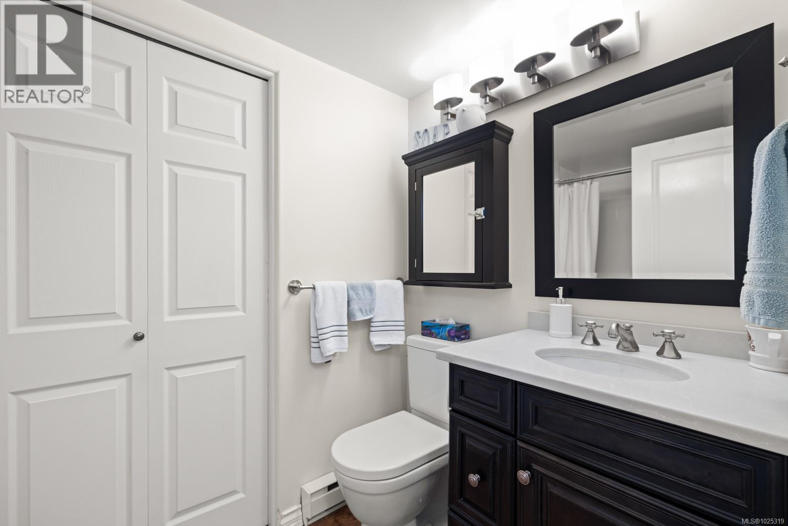 306 75 Songhees Road, Victoria