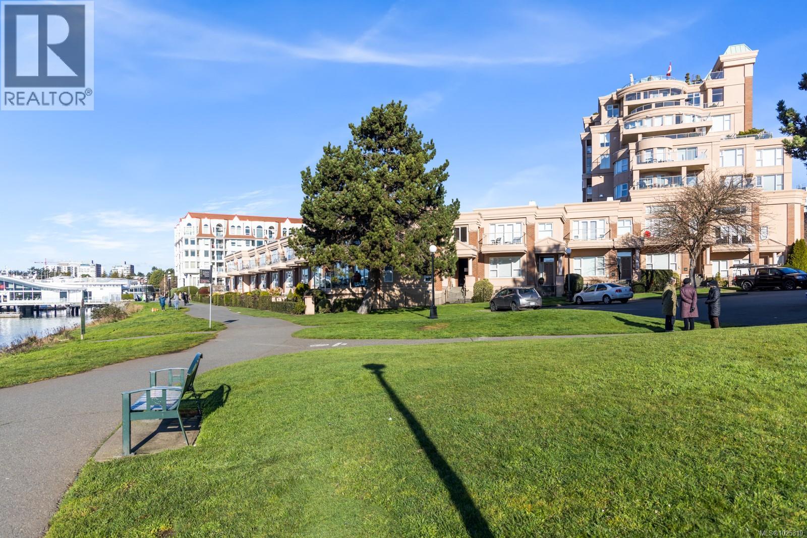 306 75 Songhees Road, Victoria