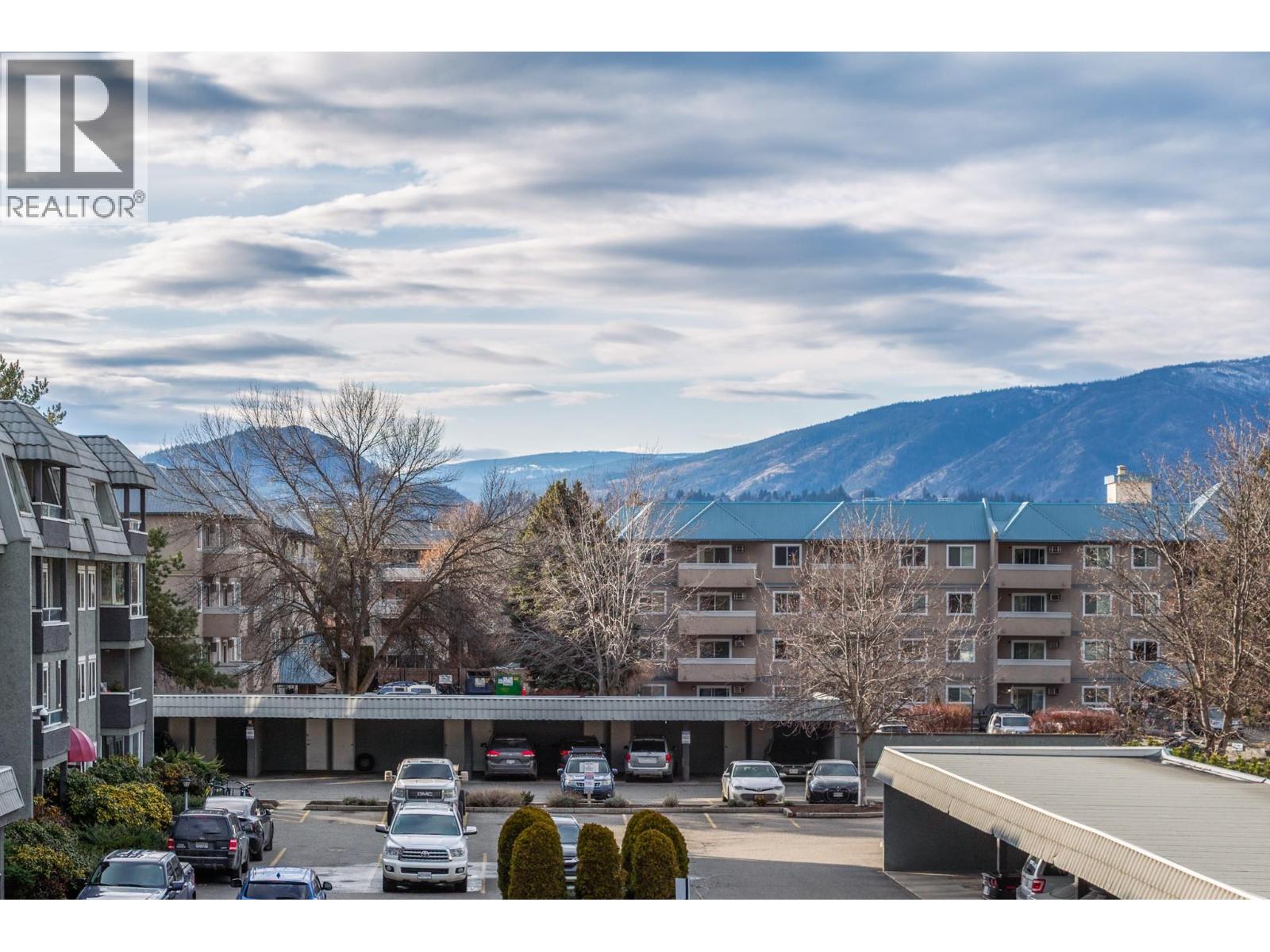 315 3175 De Montreuil Court, Kelowna