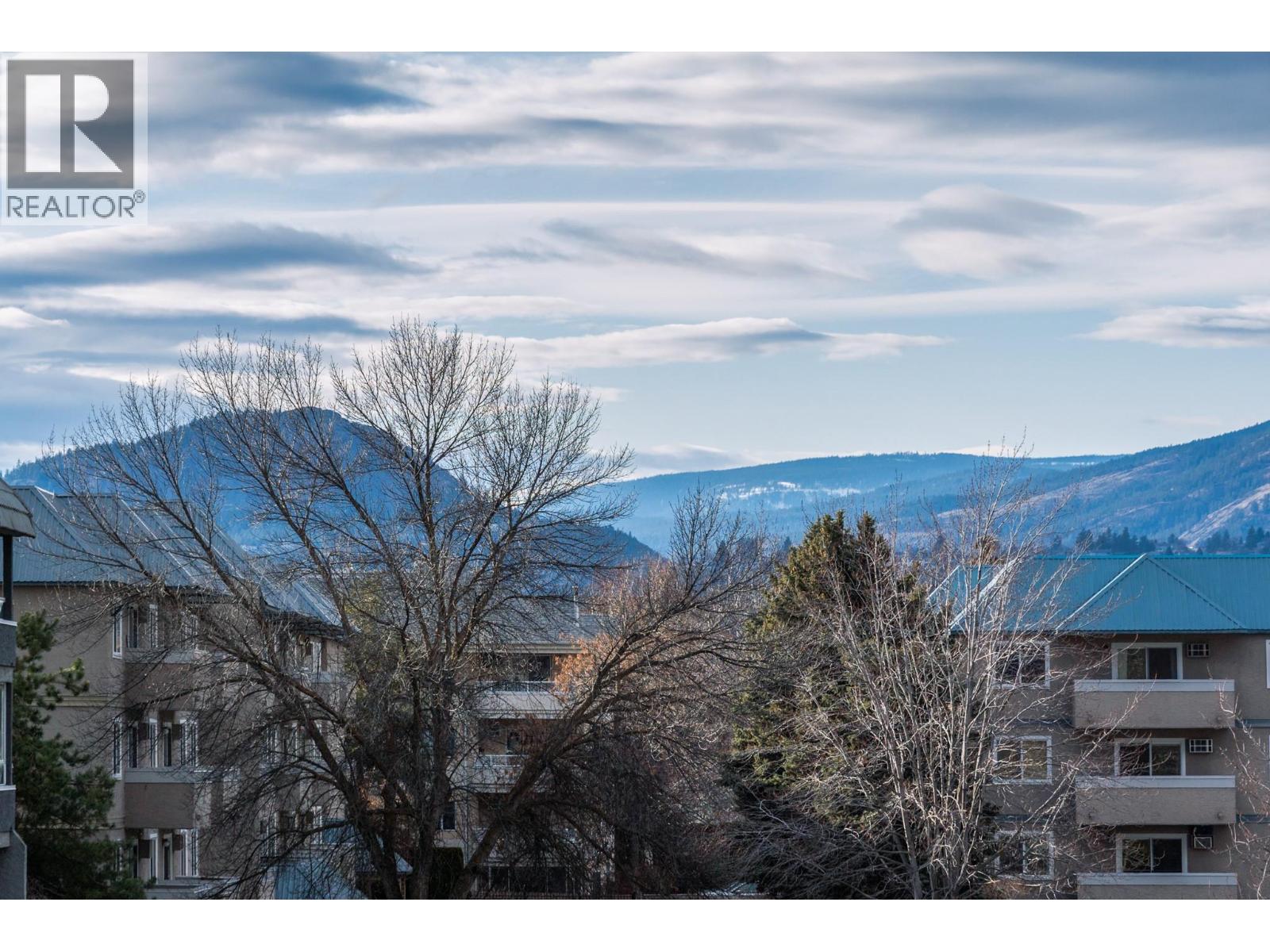 315 3175 De Montreuil Court, Kelowna