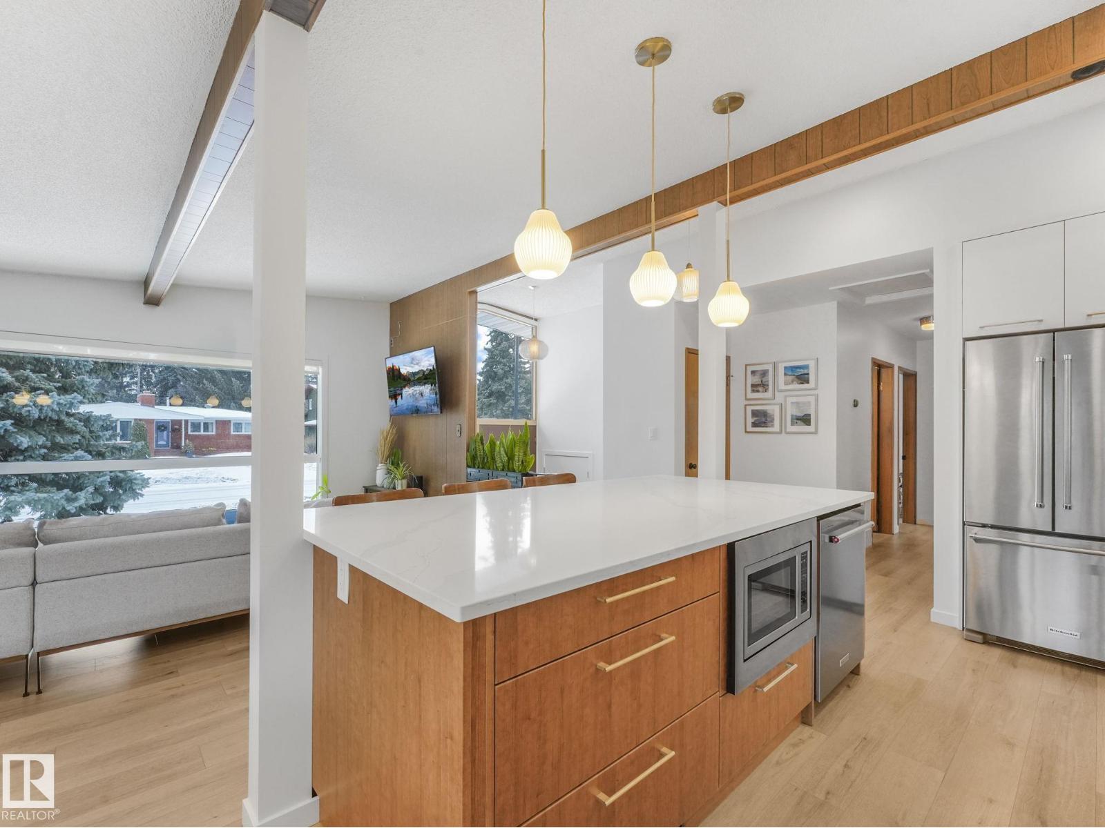 14004 80 AV NW, Edmonton