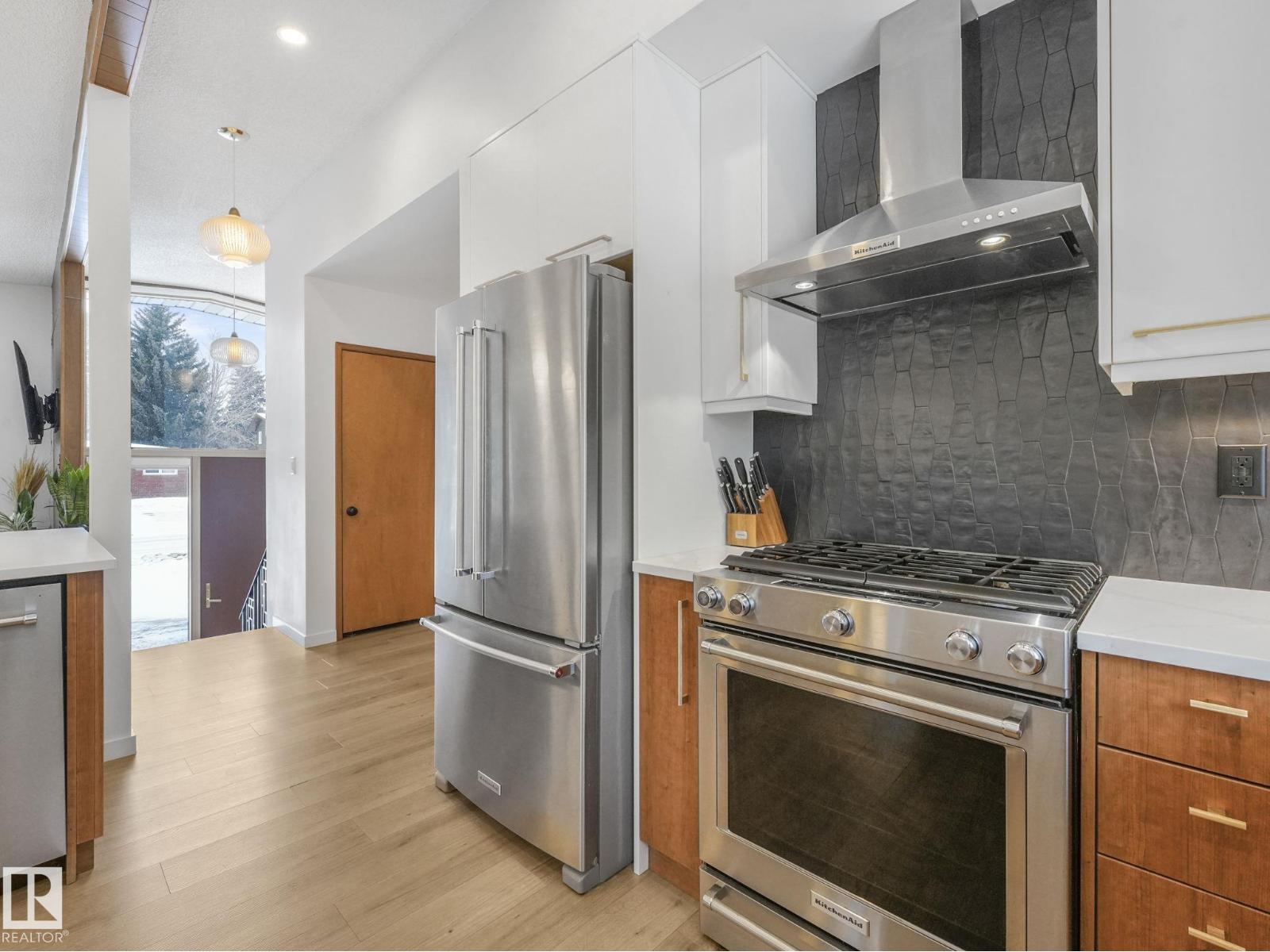 14004 80 AV NW, Edmonton