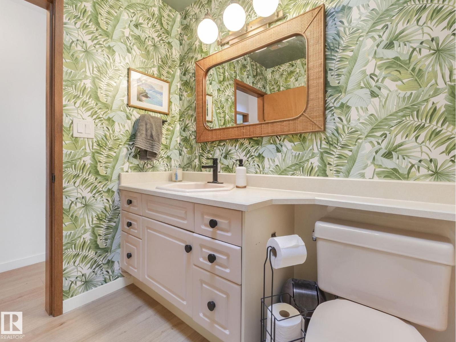 14004 80 AV NW, Edmonton