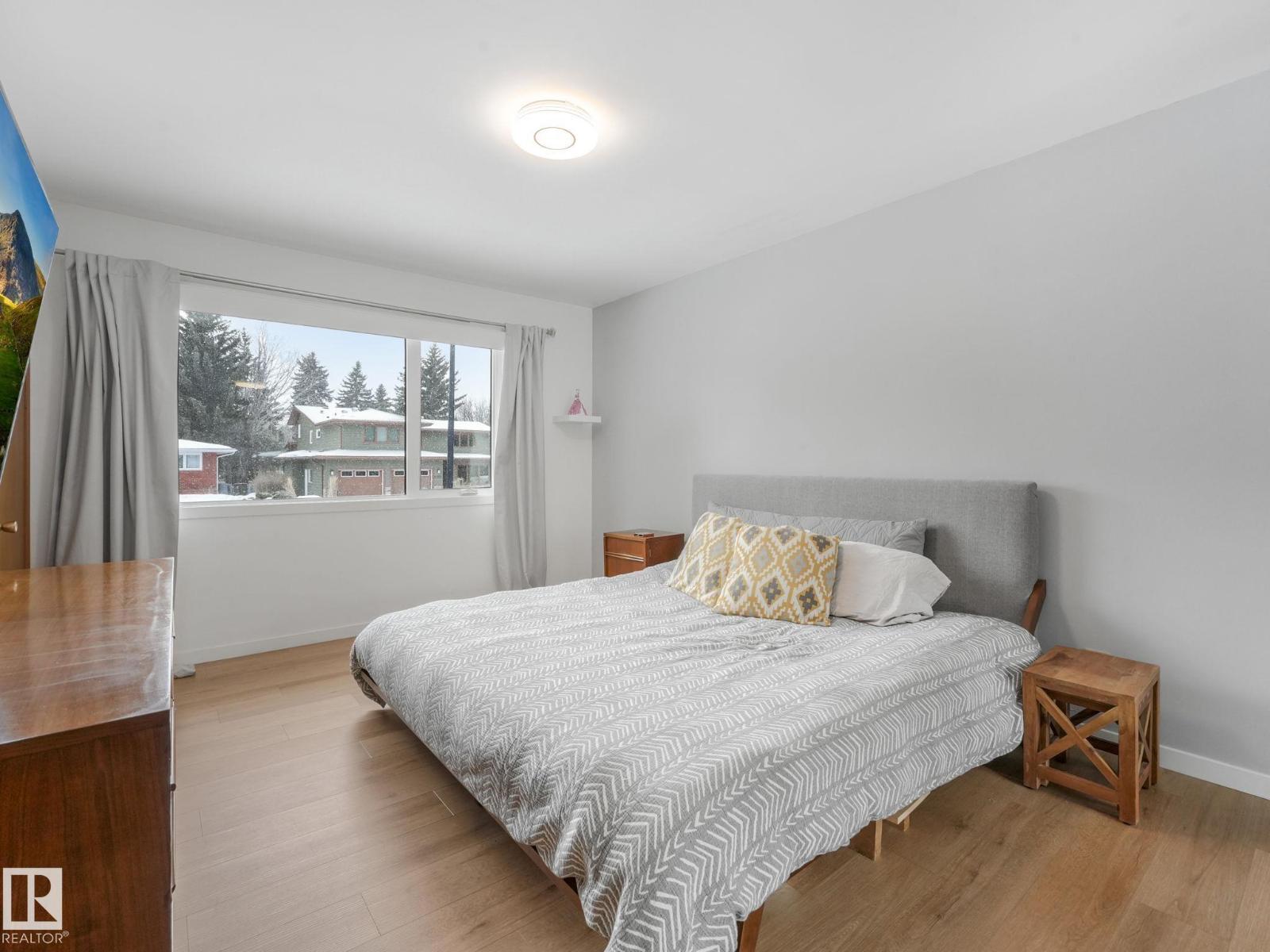 14004 80 AV NW, Edmonton