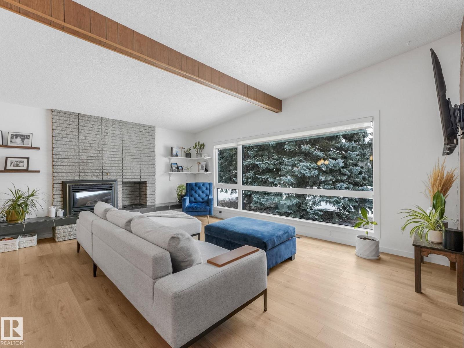 14004 80 AV NW, Edmonton