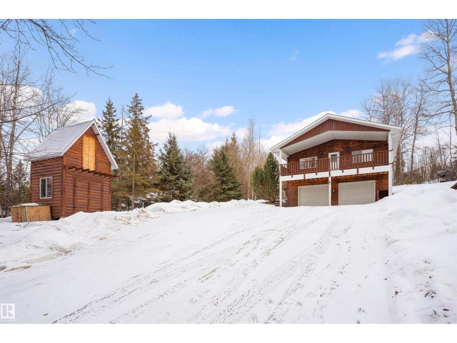 #11 6020 TWP ROAD 534, Rural Parkland County