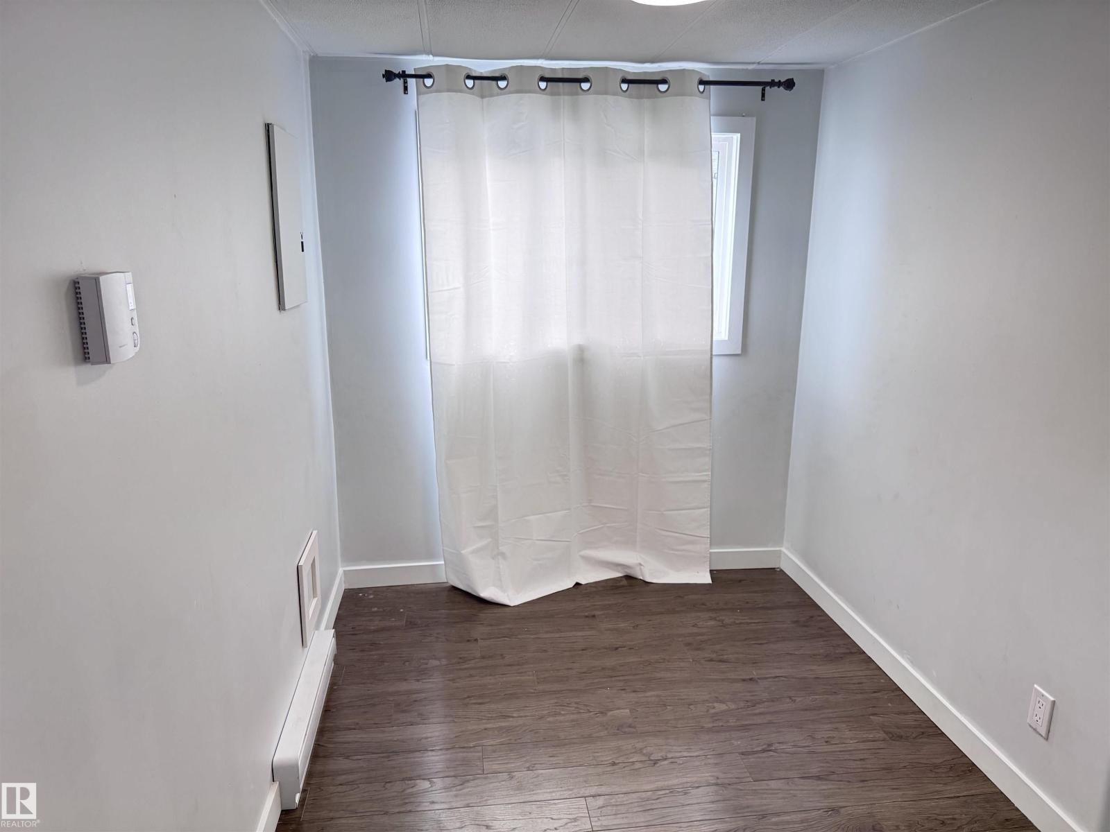 #68 9501 104 AV - Photo 5 of 22, Westlock, Alberta