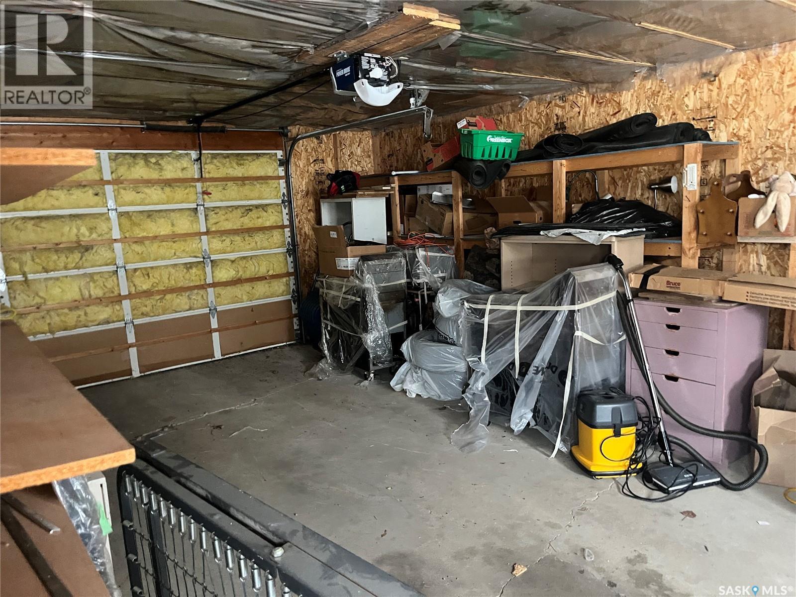 206 2ND STREET W - 13