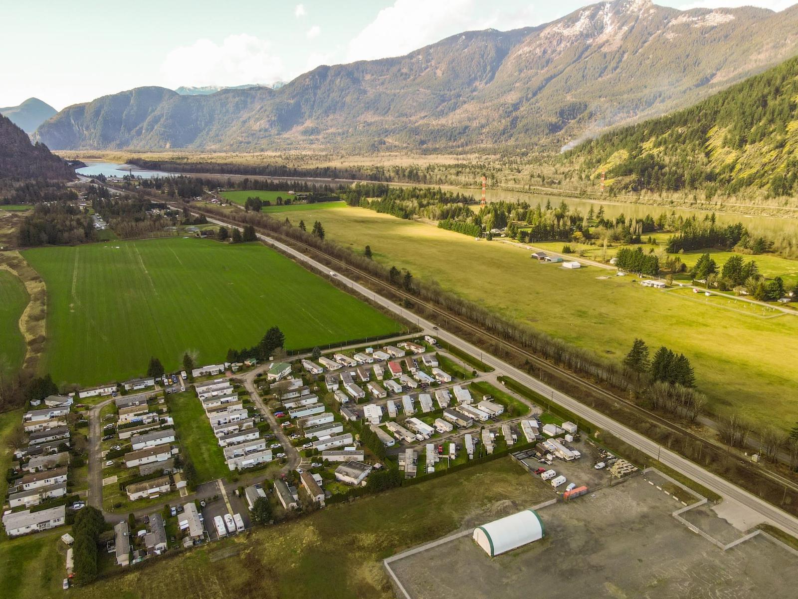 62780 FLOOD HOPE ROAD, Hope - Photo 4 of 15, Hope, British Columbia