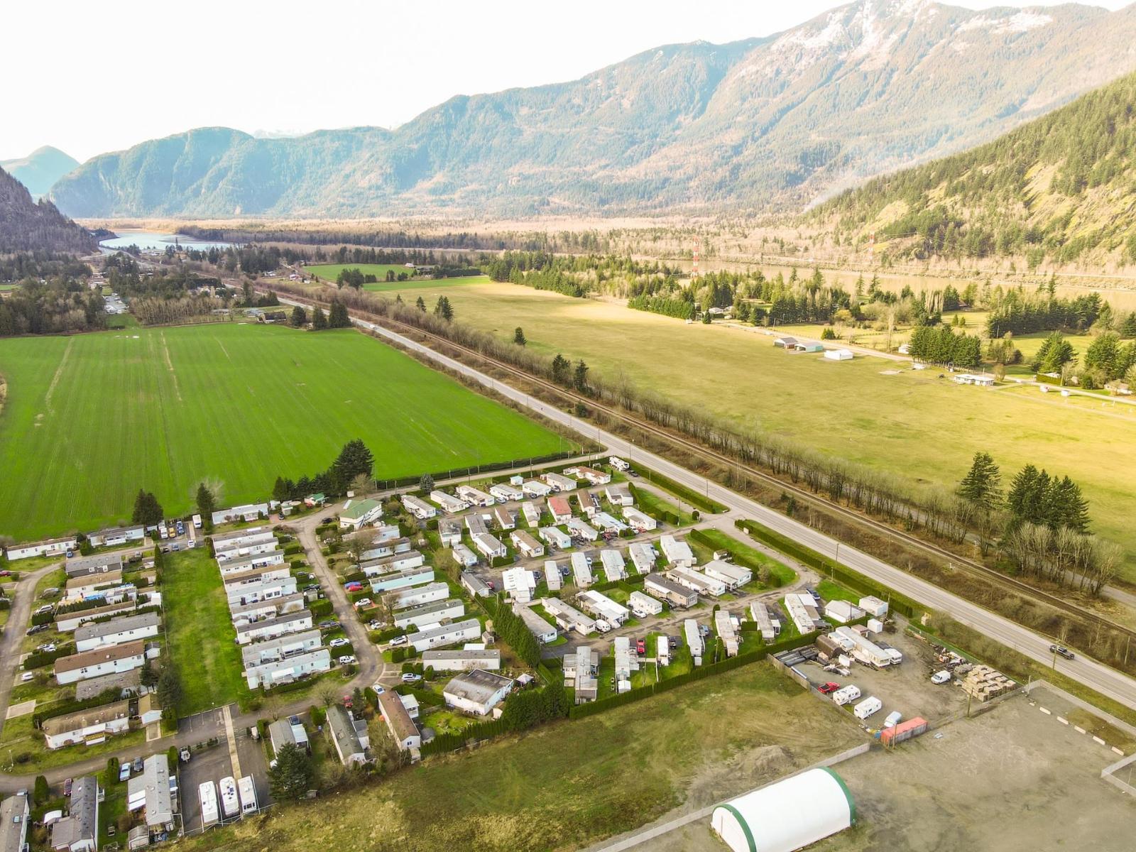 62780 FLOOD HOPE ROAD, Hope - Photo 3 of 15, Hope, British Columbia