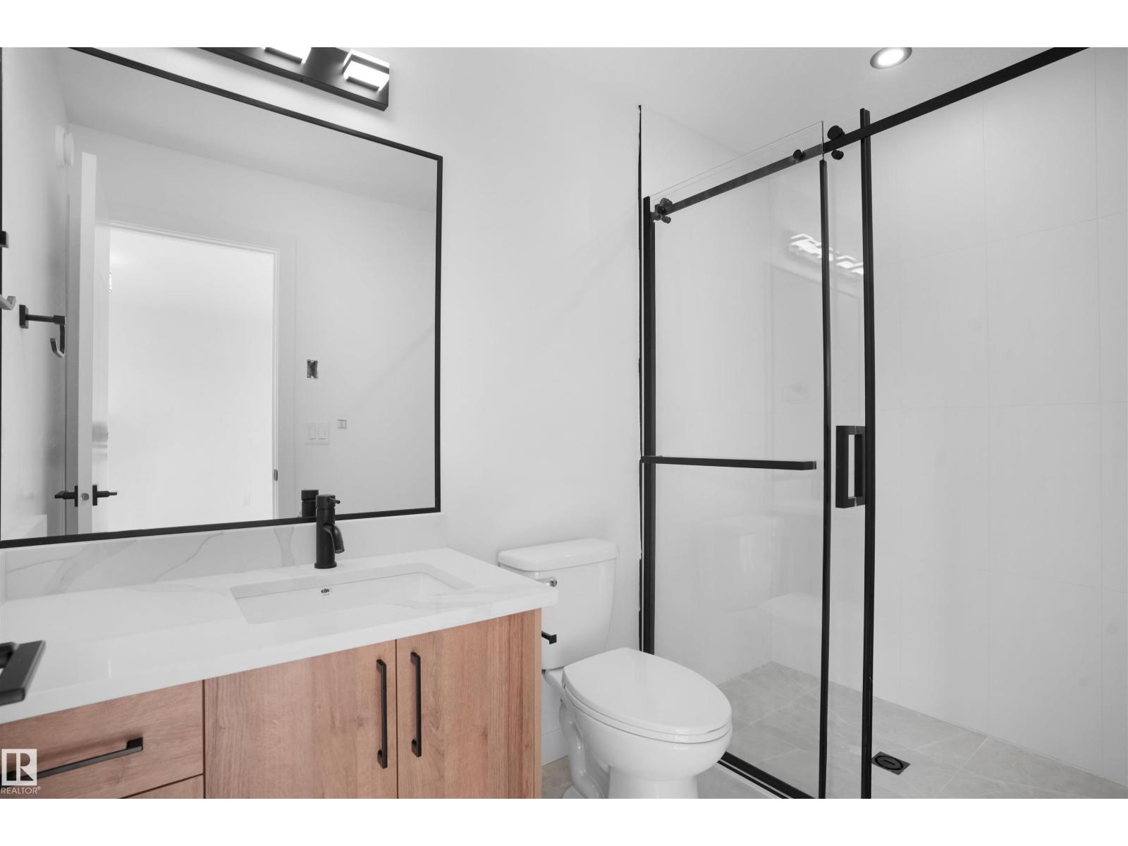 84 Blackbird BN, Fort Saskatchewan