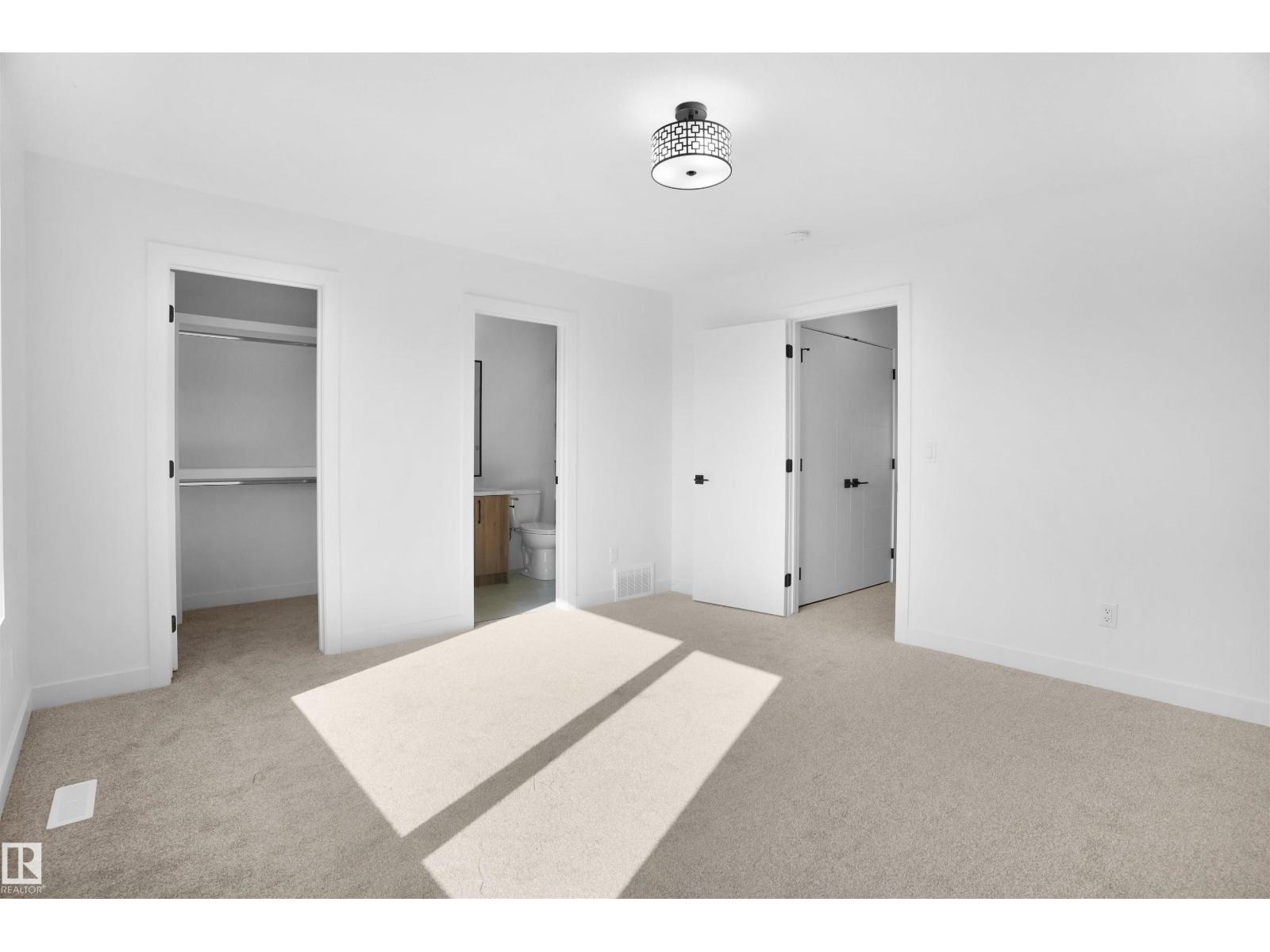 84 Blackbird BN, Fort Saskatchewan