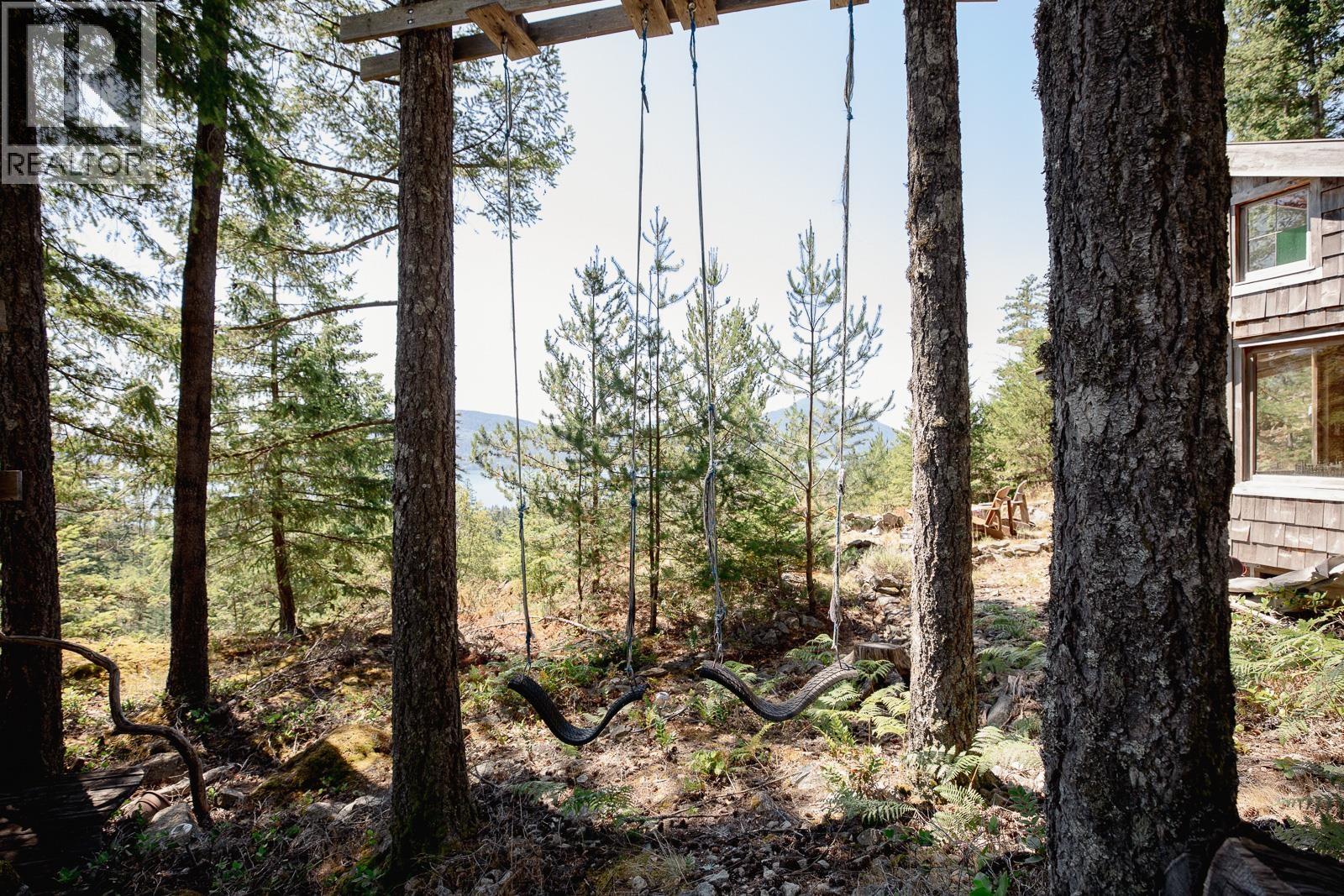 Lot 33 FIRCOM PLATEAU, Gambier Island