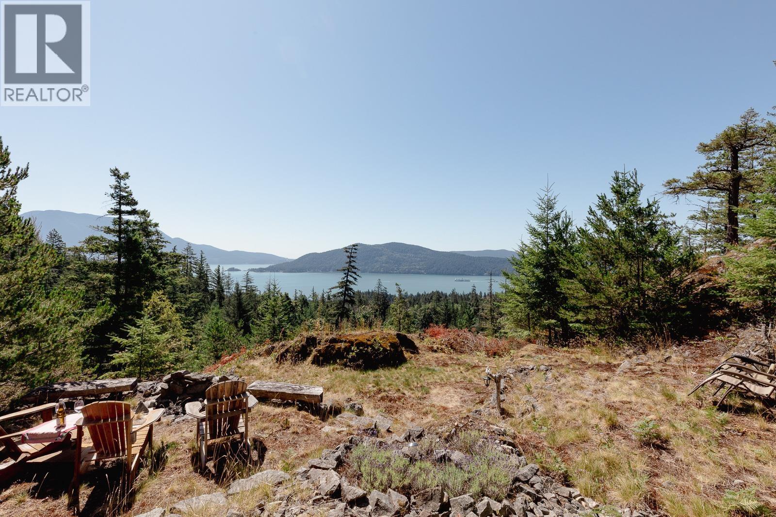 Lot 33 FIRCOM PLATEAU, Gambier Island