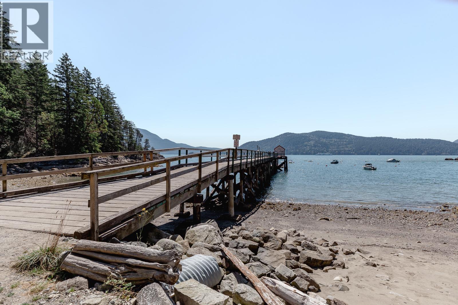Lot 33 FIRCOM PLATEAU, Gambier Island